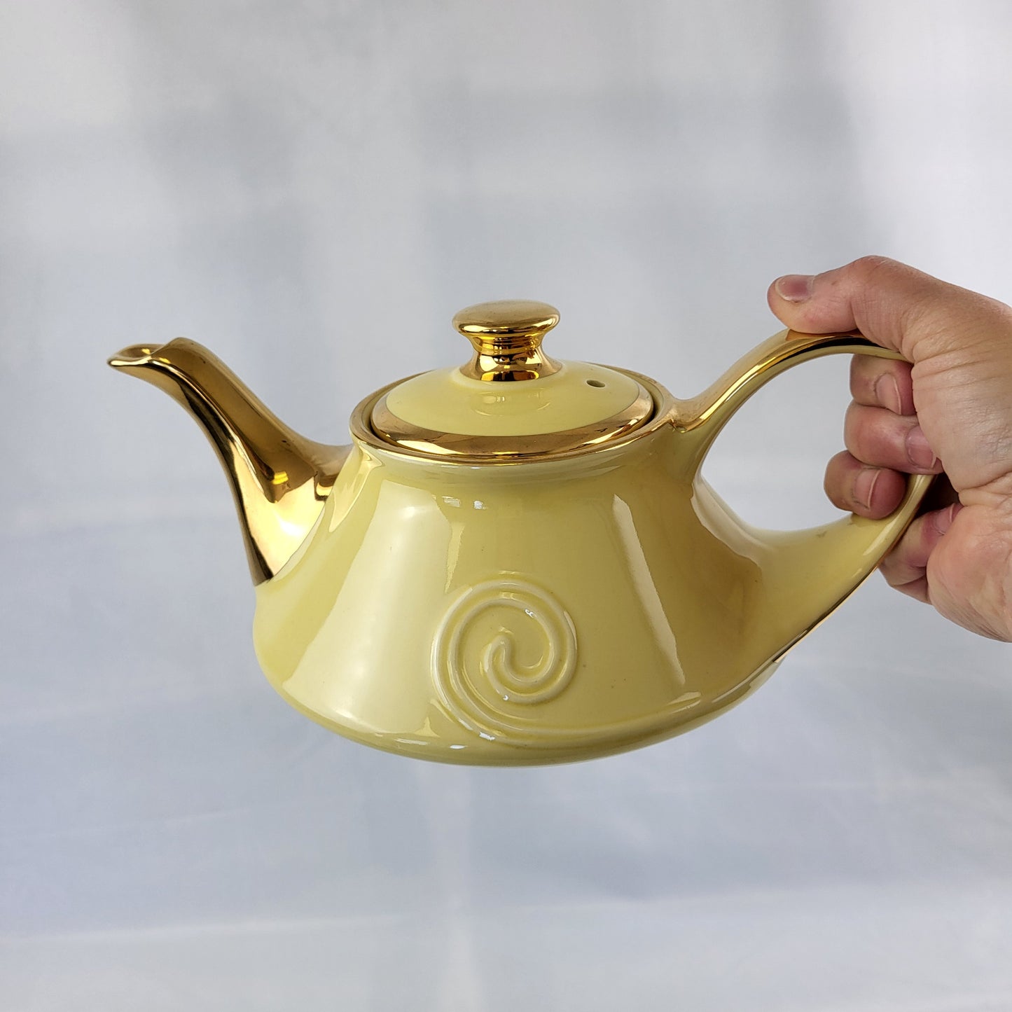 Teapot Set - Yellow and Gold