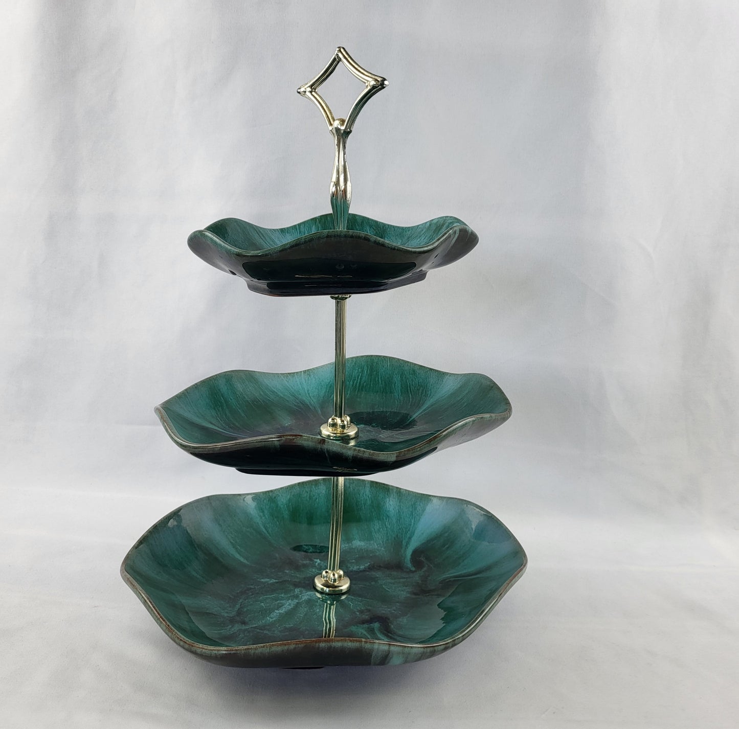 Blue Mountain Pottery 3 Tier Cake / Sandwich Stand